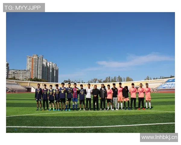 科学足球节奏训练方法探索提升球员表现的创新路径 科学足球节奏训练方法探索提升球员表现的创新路径