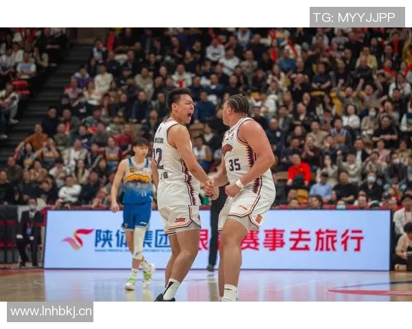 2020年首钢与新疆篮球对决回顾及精彩瞬间分析