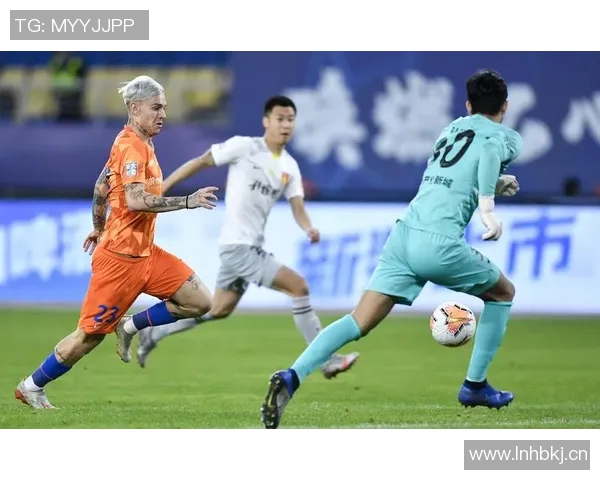 CCTV直播山东鲁能对阵华夏幸福精彩赛事回顾与分析